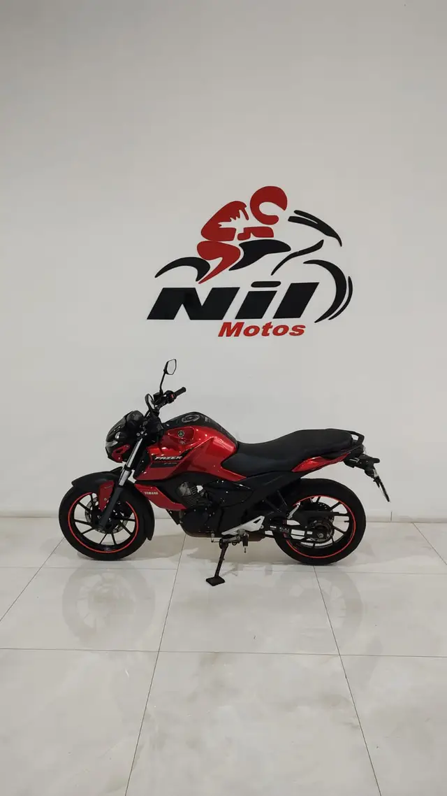 Moto Yamaha YS 150 Fazer 2023 ED