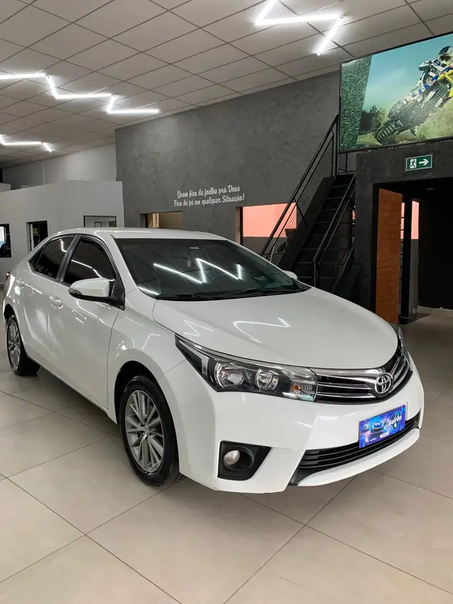 Carro Toyota Corolla 2017 2.0 XEi Multi-Drive S (Flex)