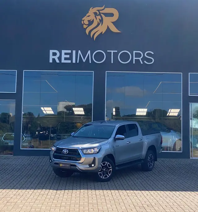 Carro Toyota Hilux Cabine Dupla 2022 SRV 2.8 TDI CD 4x4 (Aut)