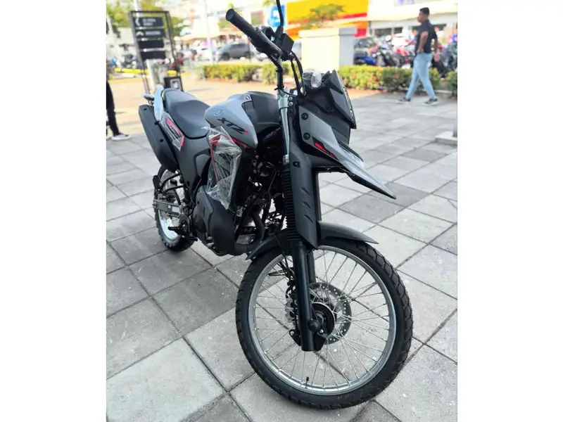 Yamaha XTZ 250 Lander Connected
