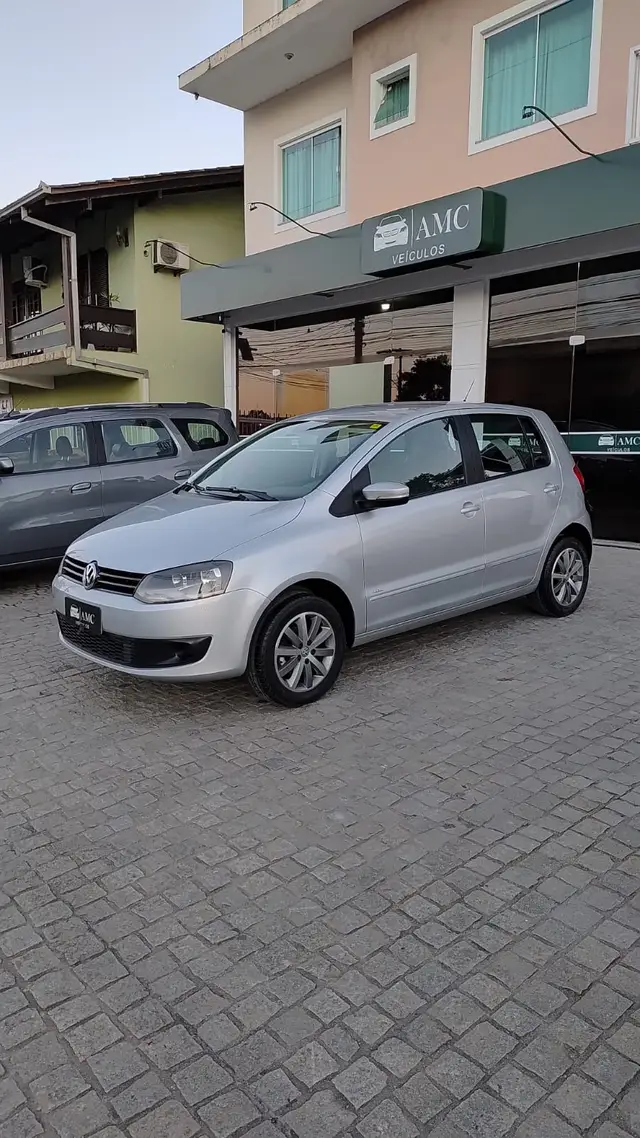 Carro Volkswagen Fox 2014 1.6 VHT (Flex)