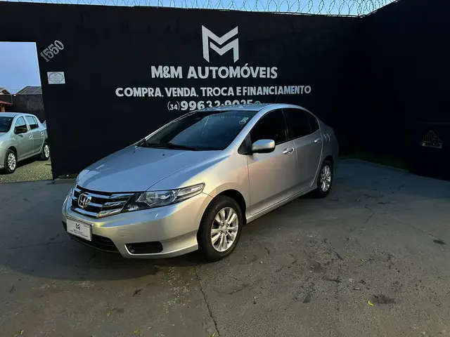 Carro Honda City 2013 LX 1.5 16V (flex)