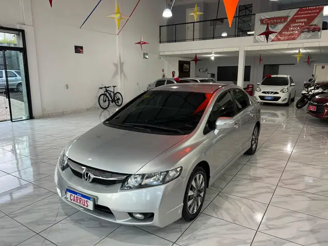 Carro Honda Civic 2011 New  LXL SE 1.8 i-VTEC (Flex)