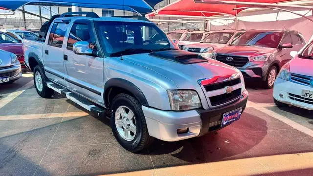 Carro Chevrolet S10 Cabine Dupla 2010 S10 Advantage 4x2 2.4 (Flex) (Cab Dupla)