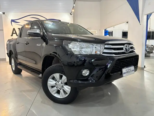 Carro Toyota Hilux Cabine Dupla 2018 Hilux 2.8 TDI SRV CD 4x4 (Aut)