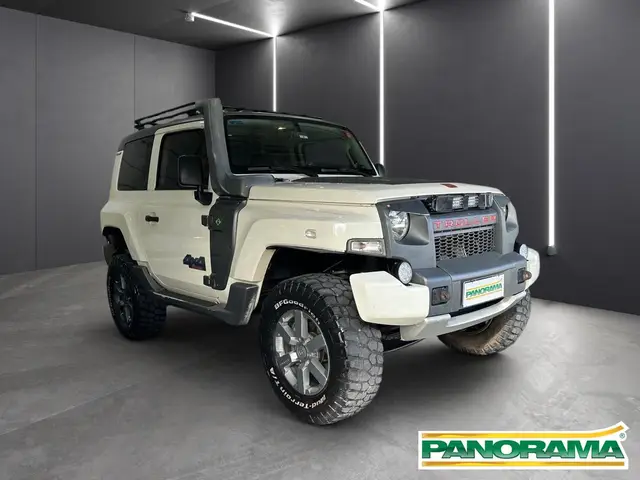 Carro Troller T4 2018 3.2 Diesel XLT 4x4