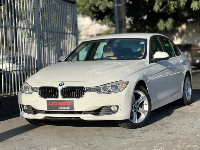 BMW 320i 2.0 ActiveFlex