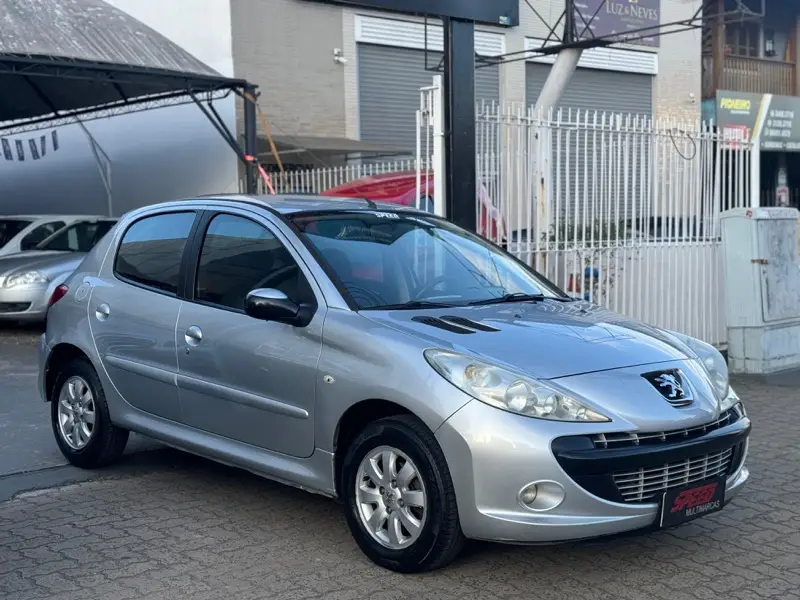 Peugeot Hatch XR Sport 1.4 8V (flex)