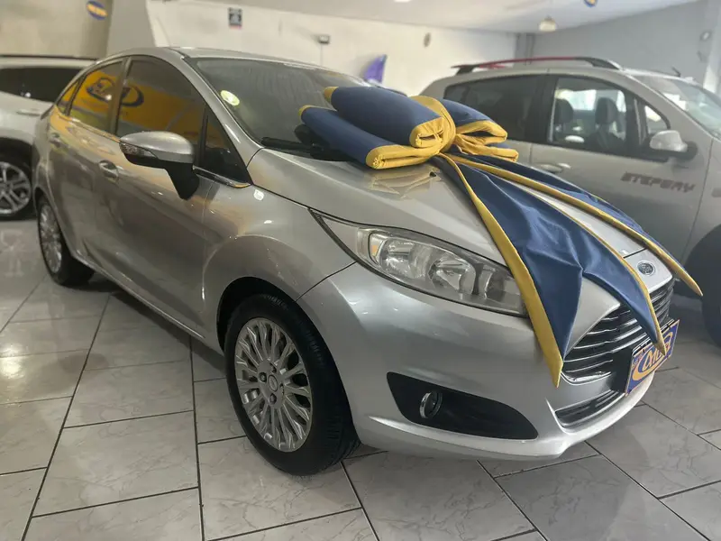 Ford 1.6 Titanium (Flex)