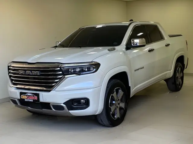 Carro RAM Rampage 2024 Laramie 2.0 Turbo