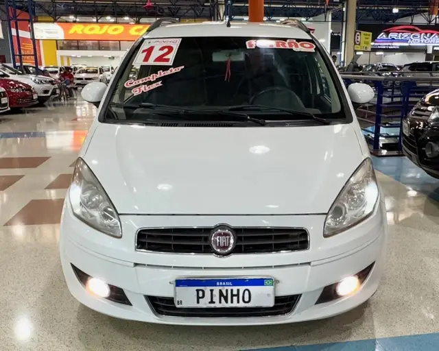 Carro Fiat Idea 2012 Essence 1.6 16V E.TorQ Dualogic (Flex)