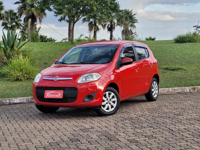 Carro Fiat Palio 2012 Attractive 1.0 8V (Flex)