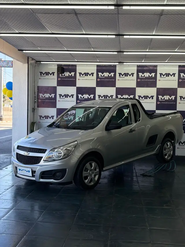 Carro Chevrolet Montana 2020 LS 1.4 (Flex)