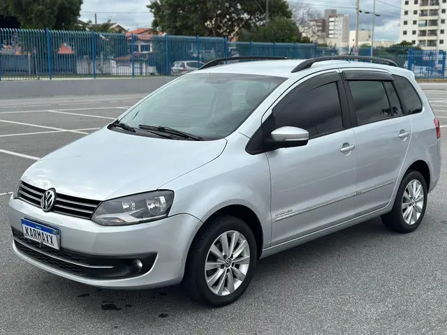Carro Volkswagen SpaceFox 2011 Sportline 1.6 8V (Flex)