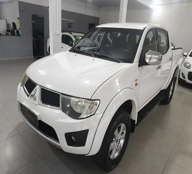 Carro Mitsubishi L200 Triton Sport 2012 3.2 DI-D 4x4 (Aut)