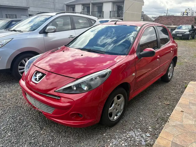 Carro Peugeot 207 2012 Hatch XR 1.4 8V (flex) 2p