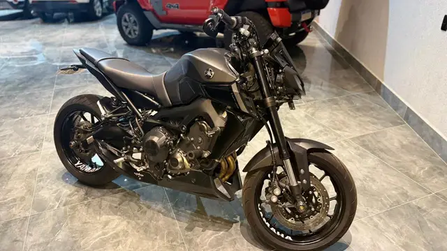 Carro Yamaha MT-09  2022 ABS