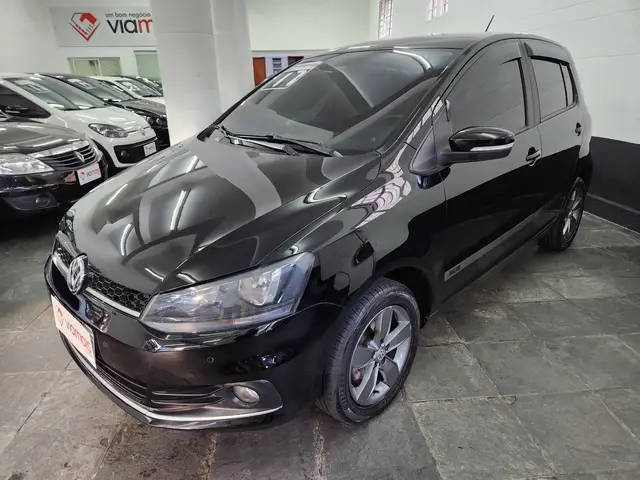 Carro Volkswagen Fox 2017 1.6 MSI Run (Flex)