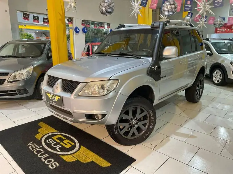 Mitsubishi Pajero TR4 2.0 16V 4X4 (Flex) (Aut)