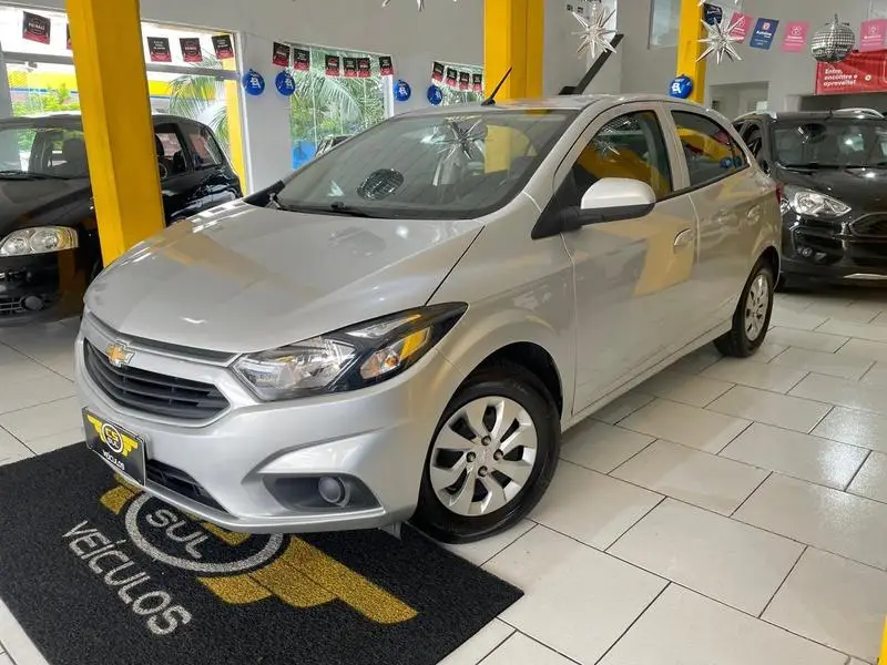 Chevrolet Onix 1.0 LT SPE/4