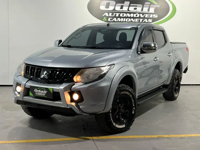 Carro Mitsubishi L200 Triton Sport 2020 Sport 2.4 DID-H HPE 4WD (Aut)