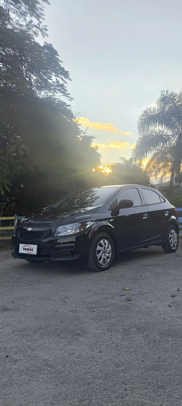 Carro Chevrolet Onix 2019 1.0 Joy SPE/4