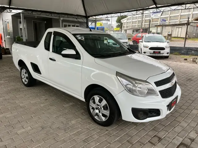 Carro Chevrolet Montana 2016 LS 1.4 (Flex)