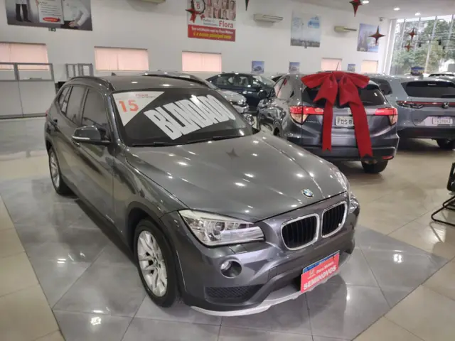 Carro BMW X1 2015 2.0 sDrive20i Activeflex