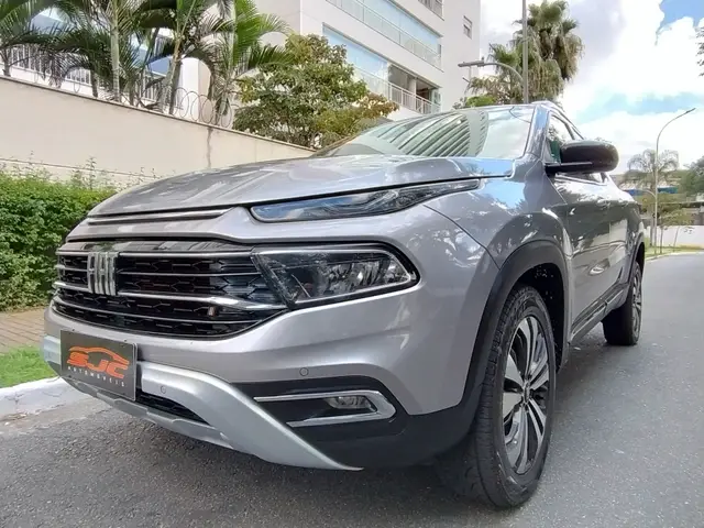 Carro Fiat Toro 2023 Volcano 2.0 TDI 4x4 (Aut)
