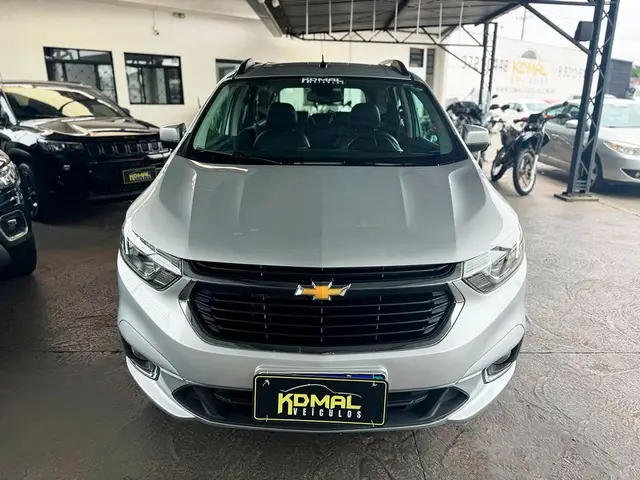 Carro Chevrolet Spin 2023 Premier 1.8 (Aut.)