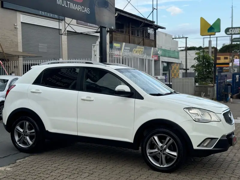 SsangYong 2.0 GLS AWD (aut)
