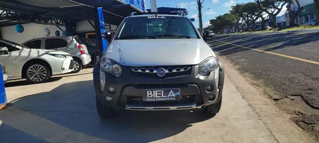 Carro Fiat Strada 2015 Adventure 1.8 16V (Flex) (Cabine Estendida)