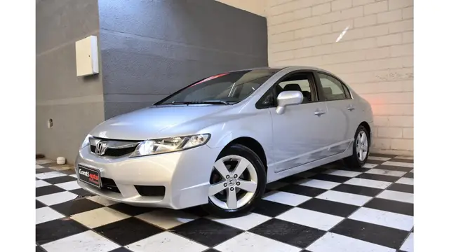 Carro Honda Civic 2011 New  LXS 1.8 16V i-VTEC (Flex)