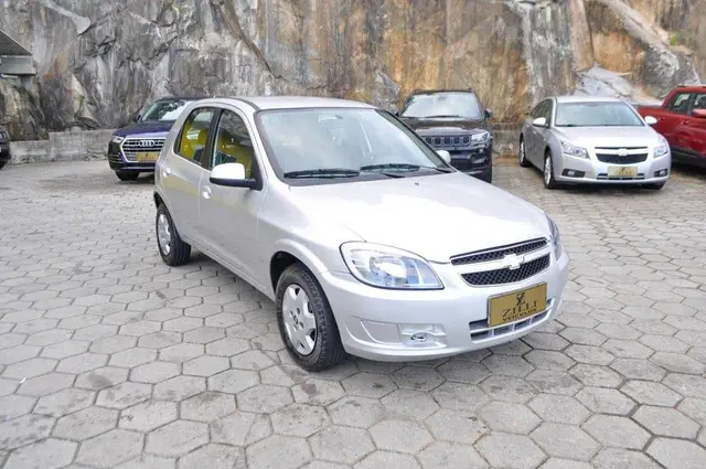 Carro Chevrolet Celta 2014 LT 1.0 (Flex)