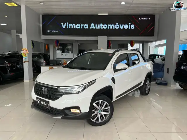 Carro Fiat Strada 2023 Volcano 1.3 CD AT (Flex)