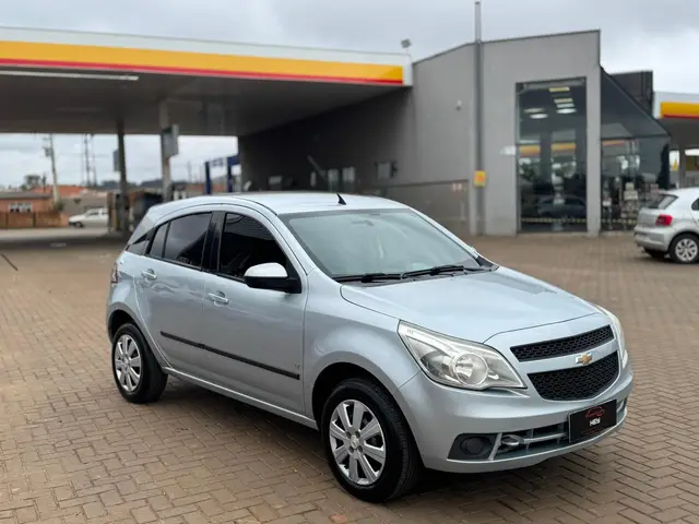 Carro Chevrolet Agile 2011 LT 1.4 8V (Flex)
