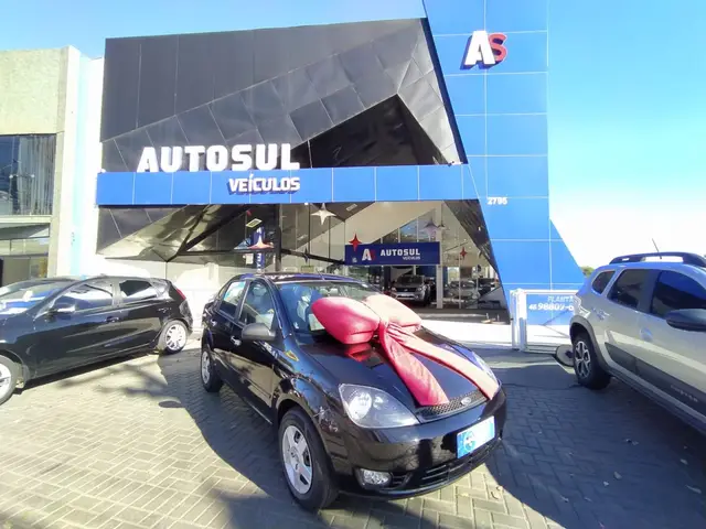 Carro Ford Fiesta Sedan 2007 1.6 (Flex)