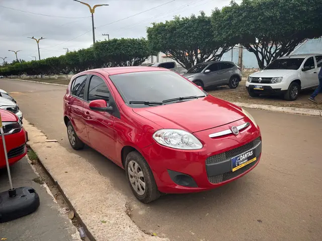 Carro Fiat Palio 2013 Attractive 1.0 8V (Flex)