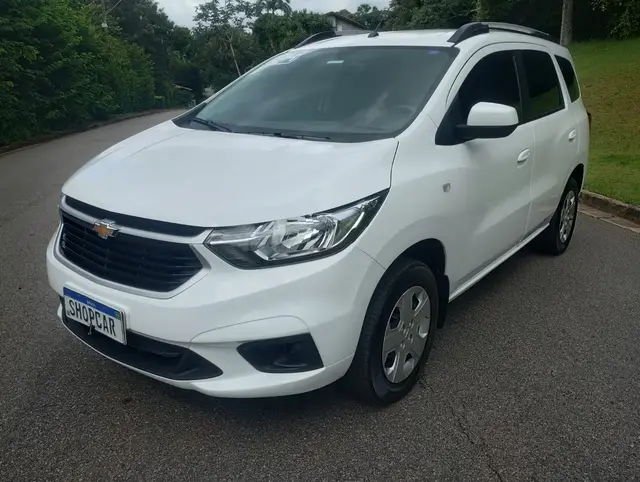 Carro Chevrolet Spin 2024 LT 1.8 (Aut.)