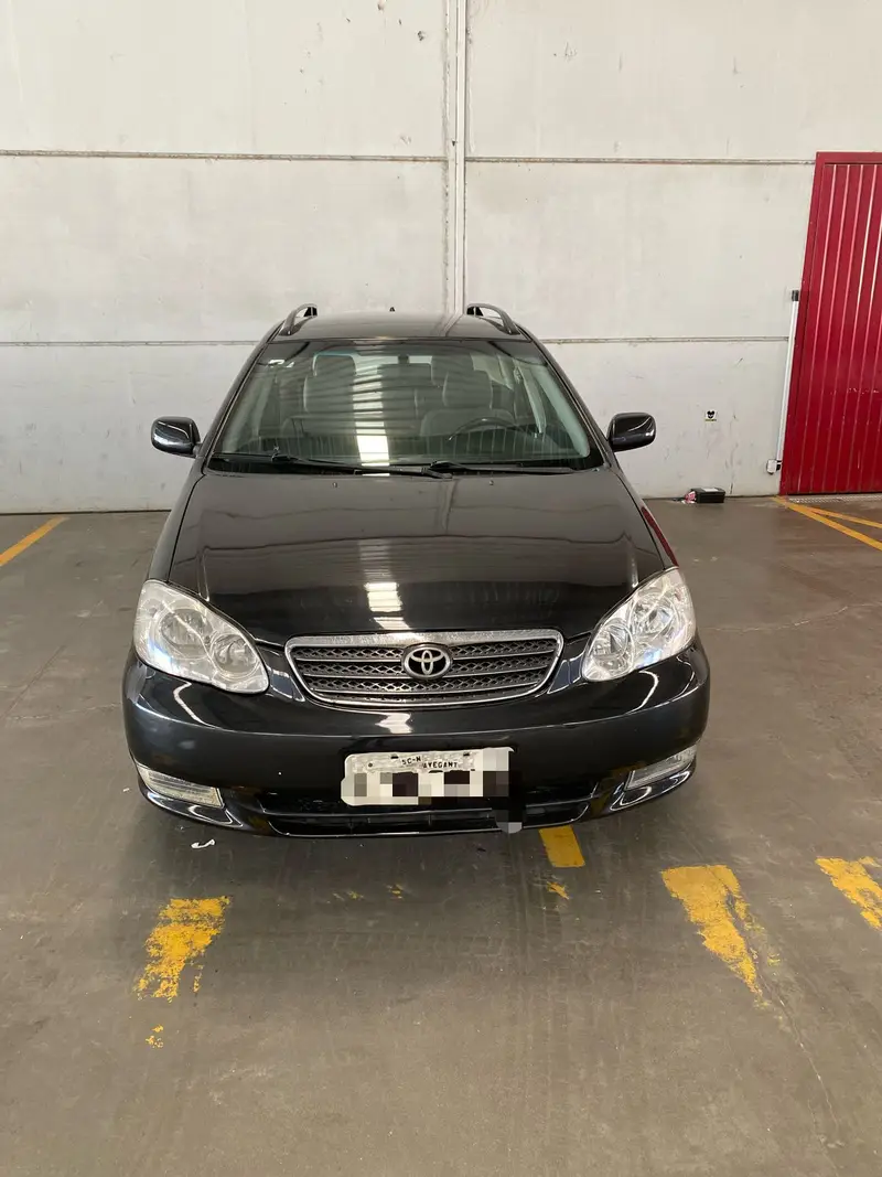 Toyota Fielder 1.8 16V (aut)