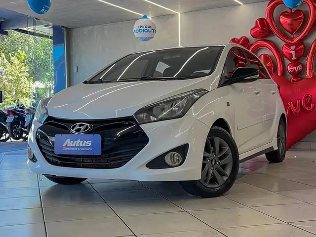 Carro Hyundai HB20 2015 1.0 Spicy (Flex)