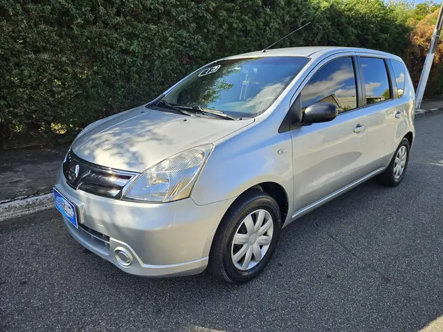 Carro Nissan Livina 2013 1.6 16V (flex)
