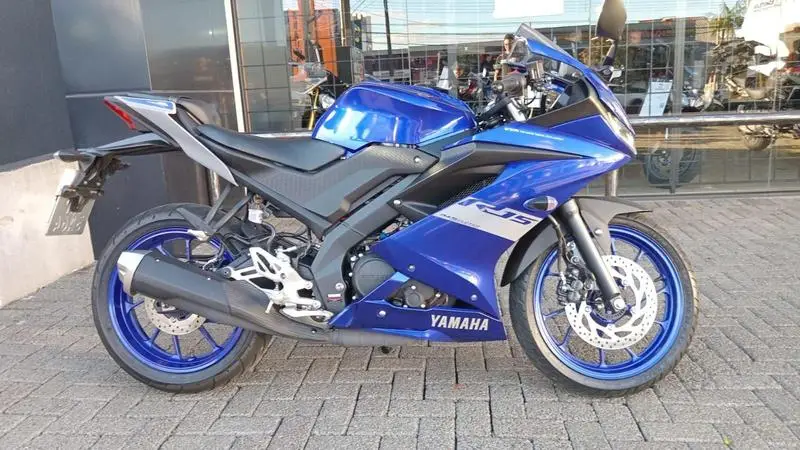 Yamaha YZF R15 ABS