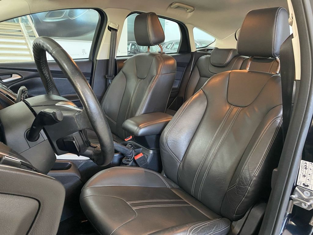 Focus Hatch S 1.6 16V TiVCT PowerShift