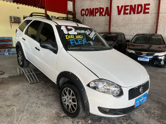 Carro Fiat Palio Weekend 2012 Trekking 1.6 16V (Flex)