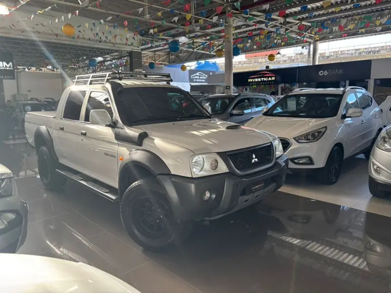 Mitsubishi L200 Savana 2.5 4X4