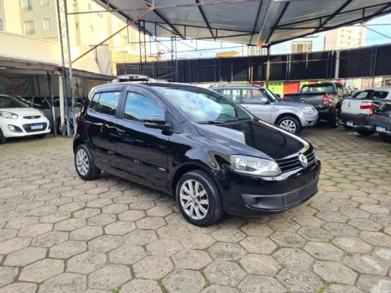 Volkswagen Fox 1.0 TEC (Flex) 4p