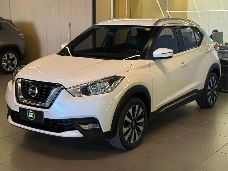 Nissan 1.6 SV CVT (Flex)