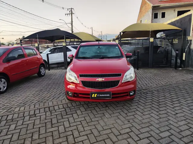 Carro Chevrolet Agile 2011 LTZ 1.4 8V (Flex)