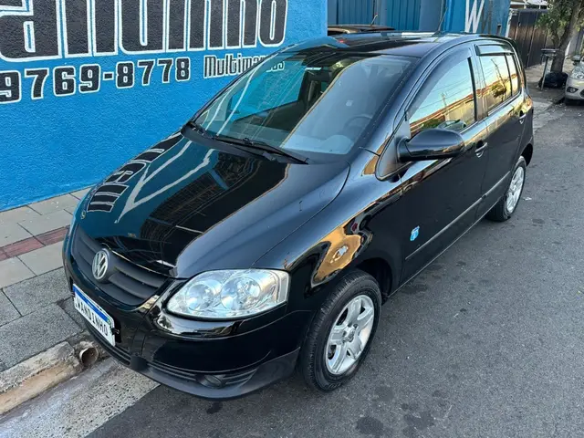 Carro Volkswagen Fox 2008 Route 1.0 8V (Flex)